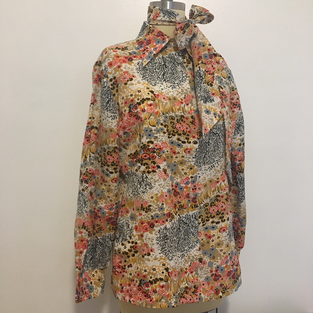 Vintage 70’s blouse colorful